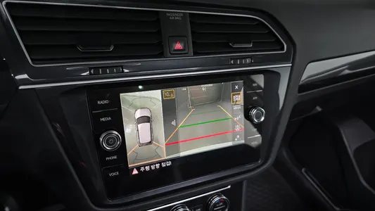 Volkswagen 2 2.0 TDI 4 2020 14
