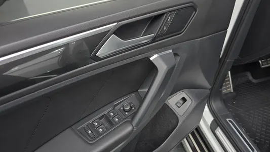 Volkswagen 2 2.0 TDI 4 2020 15