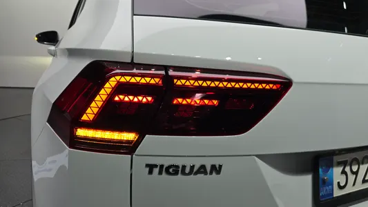 Volkswagen 2 2.0 TDI 4 2020 23