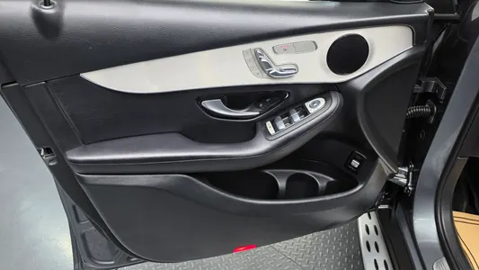 Mercedes-Benz GLC-Class X253 GLC220 d 4MATIC 2018 24