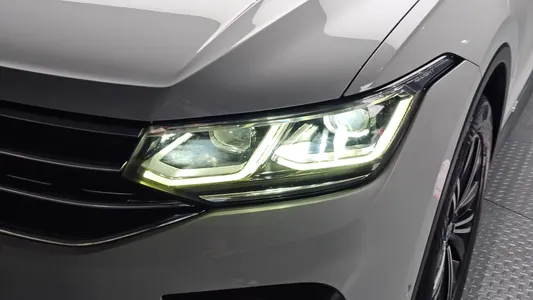Volkswagen 2 2.0 TDI 2022 22