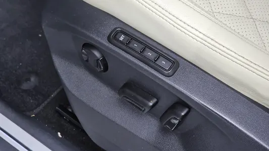 Volkswagen 2 2.0 TDI 2022 29