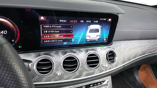 Mercedes-Benz E-Class W213 E350 4MATIC AMG Line 2022 15