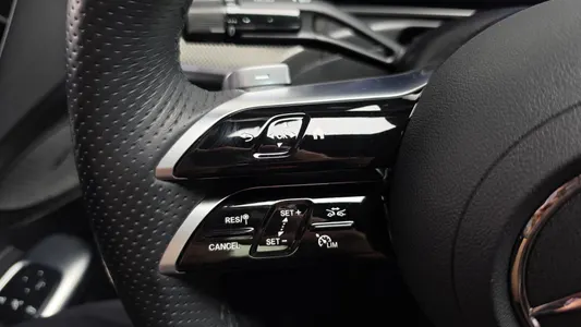 Mercedes-Benz C-Class W206 C200 AMG Line 2024 33