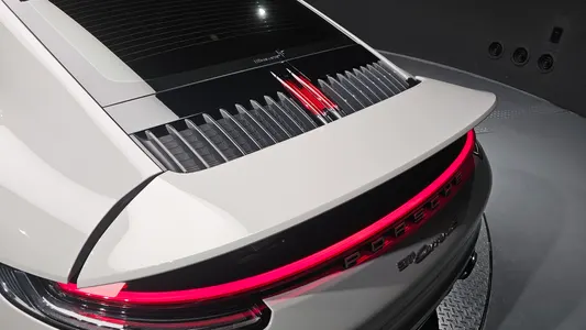 Porsche 911 (992) S 2024 23