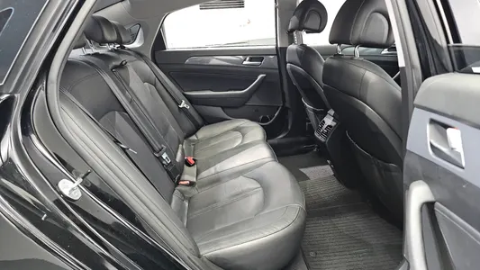 Hyundai LF 2.0 HEV 2015 11