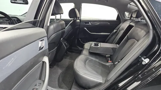 Hyundai LF 2.0 HEV 2015 12