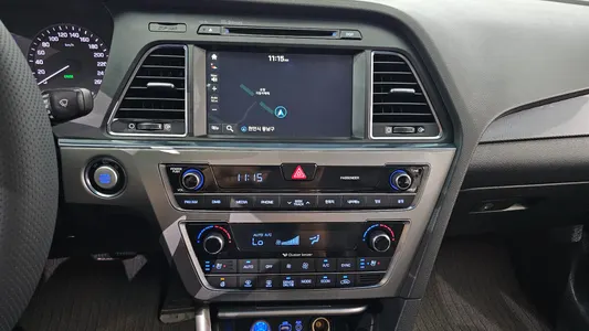 Hyundai LF 2.0 HEV 2015 16
