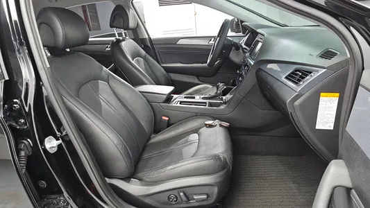 Hyundai LF 2.0 HEV 2015 26