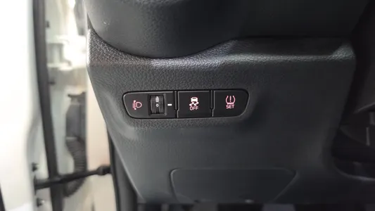 Kia (JA) 2025 28