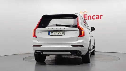 Volvo XC90 2 T8 R- 2020 4