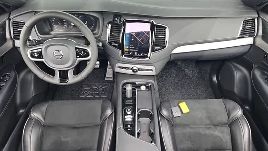 Volvo XC90 2 T8 R- 2020 7