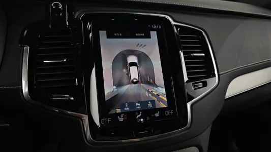 Volvo XC90 2 T8 R- 2020 16