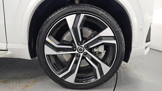 Volvo XC90 2 T8 R- 2020 21