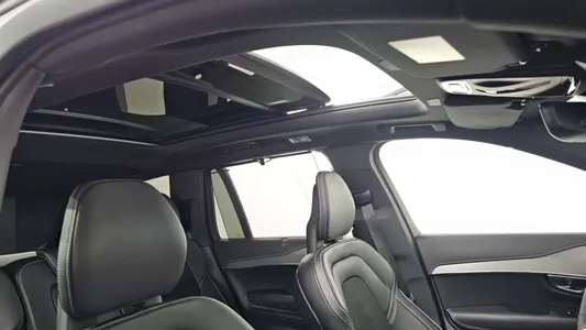 Volvo XC90 2 T8 R- 2020 27
