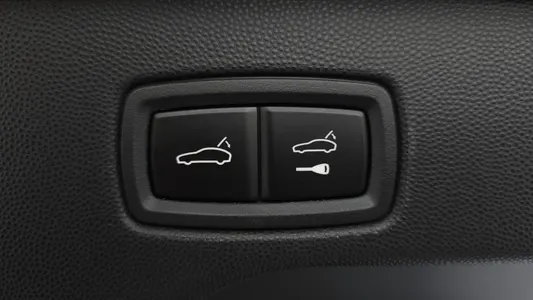 Porsche EV 2025 14
