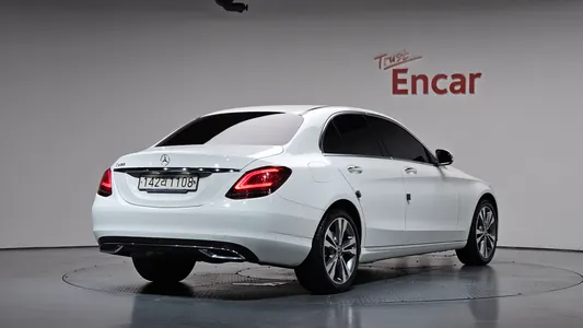Mercedes-Benz C-Class W205 C200 2020