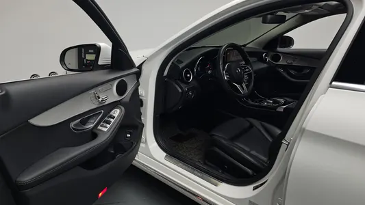Mercedes-Benz C-Class W205 C200 2020 9