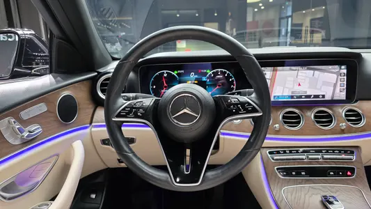 Mercedes-Benz E-Class W213 E250 2023 13