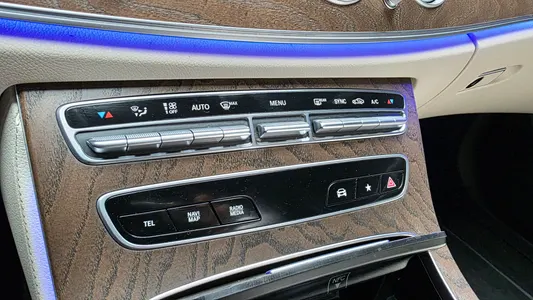 Mercedes-Benz E-Class W213 E250 2023 31