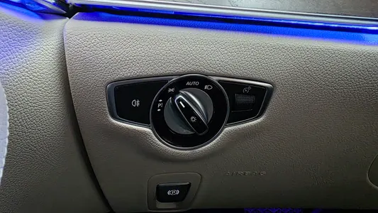 Mercedes-Benz E-Class W213 E250 2023 29