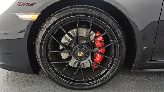 Porsche 911 4 GTS 2017 5