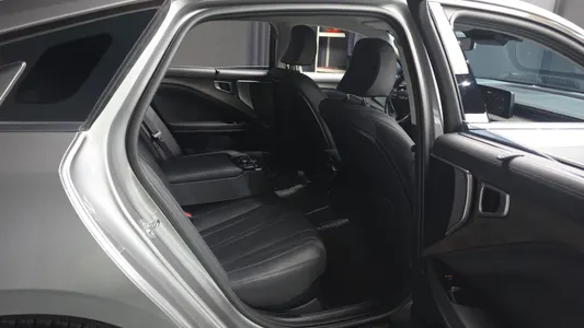 Kia K8 2023 26