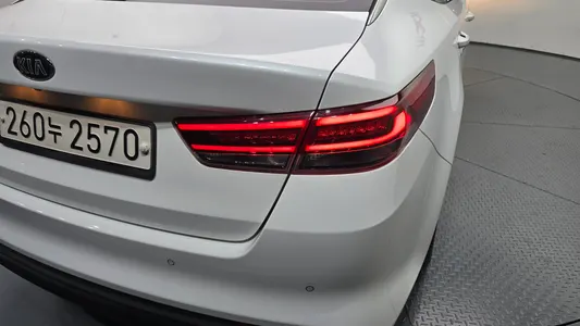 Kia K5 2 2.0 SX 2015 23