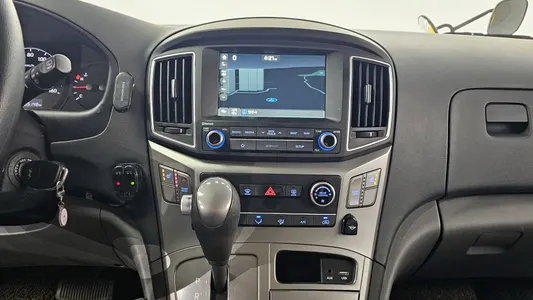 Hyundai 그랜드 스타렉스 LPi 2019 14