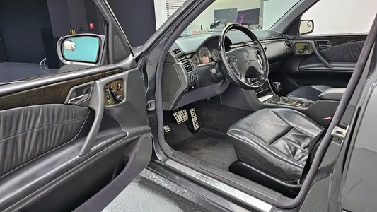 Mercedes-Benz E-Class W210 E200K 2002 11