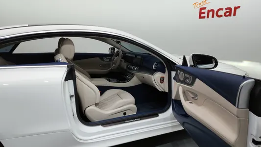 Mercedes-Benz E-Class W213 E450 4MATIC 2023 11