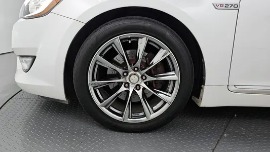 Kia K7 VG270 2010 5