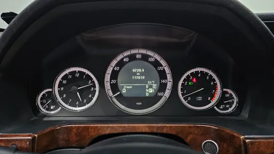 Mercedes-Benz E-Class W212 E350 4MATIC 2011 8