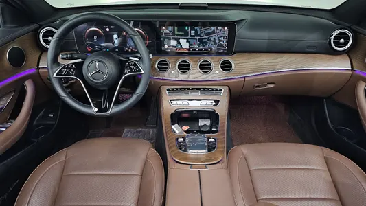 Mercedes-Benz E-Class W213 E250 2023 7