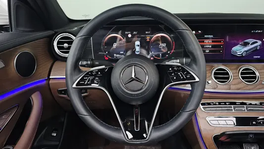 Mercedes-Benz E-Class W213 E250 2023 13