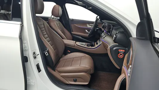 Mercedes-Benz E-Class W213 E250 2023 10