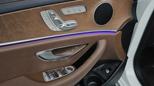 Mercedes-Benz E-Class W213 E250 2023 17