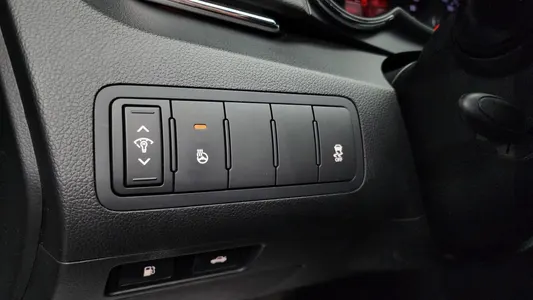 Kia K7 VG270 2010 18