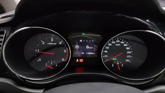 Kia 카니발 9 2015 8
