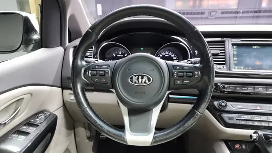 Kia 카니발 9 2015 13