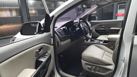 Kia 카니발 9 2015 10