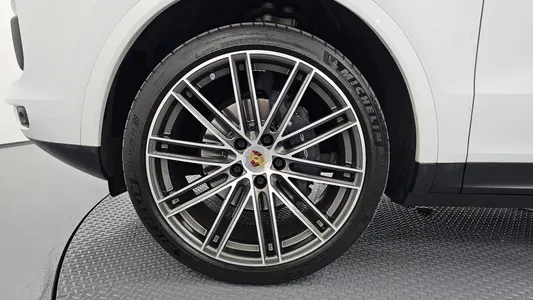 Porsche (PO536) 3.0 2020 5