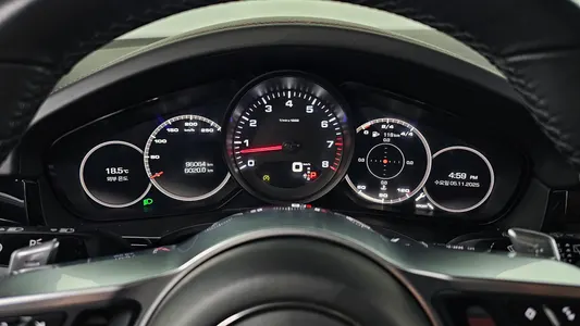 Porsche (PO536) 3.0 2020 8
