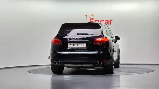 Porsche 카이엔 4.8 2011 4