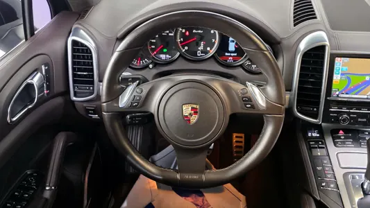 Porsche 카이엔 4.8 2011 13
