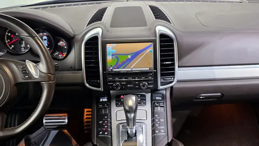 Porsche 카이엔 4.8 2011 14