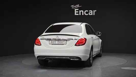Mercedes-Benz C-Class W205 C200 2016 4