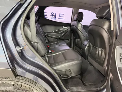 Hyundai DM (e-VGT) 2.0 2WD 2012 16