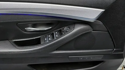 BMW 5 Series (F10) 520d M 2013 19