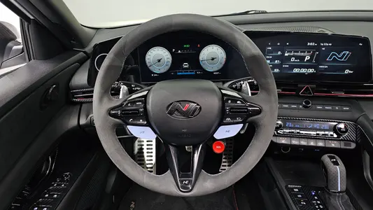 Hyundai (CN7) 2.0 N 2023 17